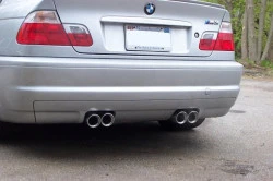 Retirer un silencieux double sortie sur une BMW  